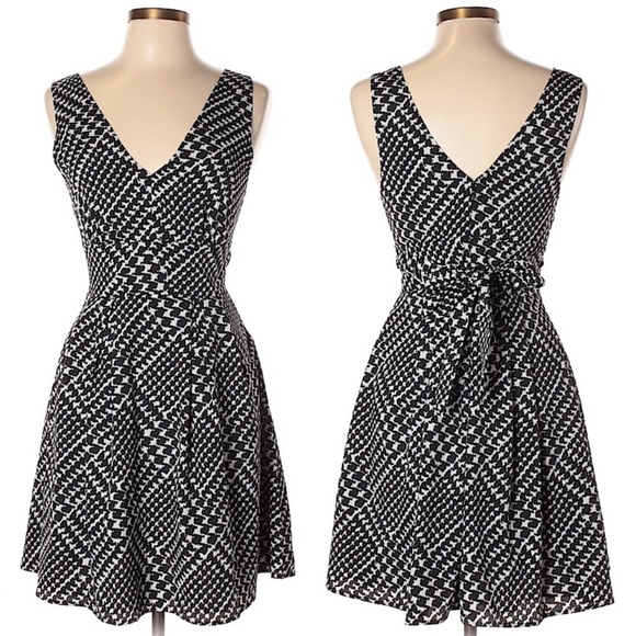 Victoria's Secret Dresses Victorias Secret The Deep V Hounds Tooth